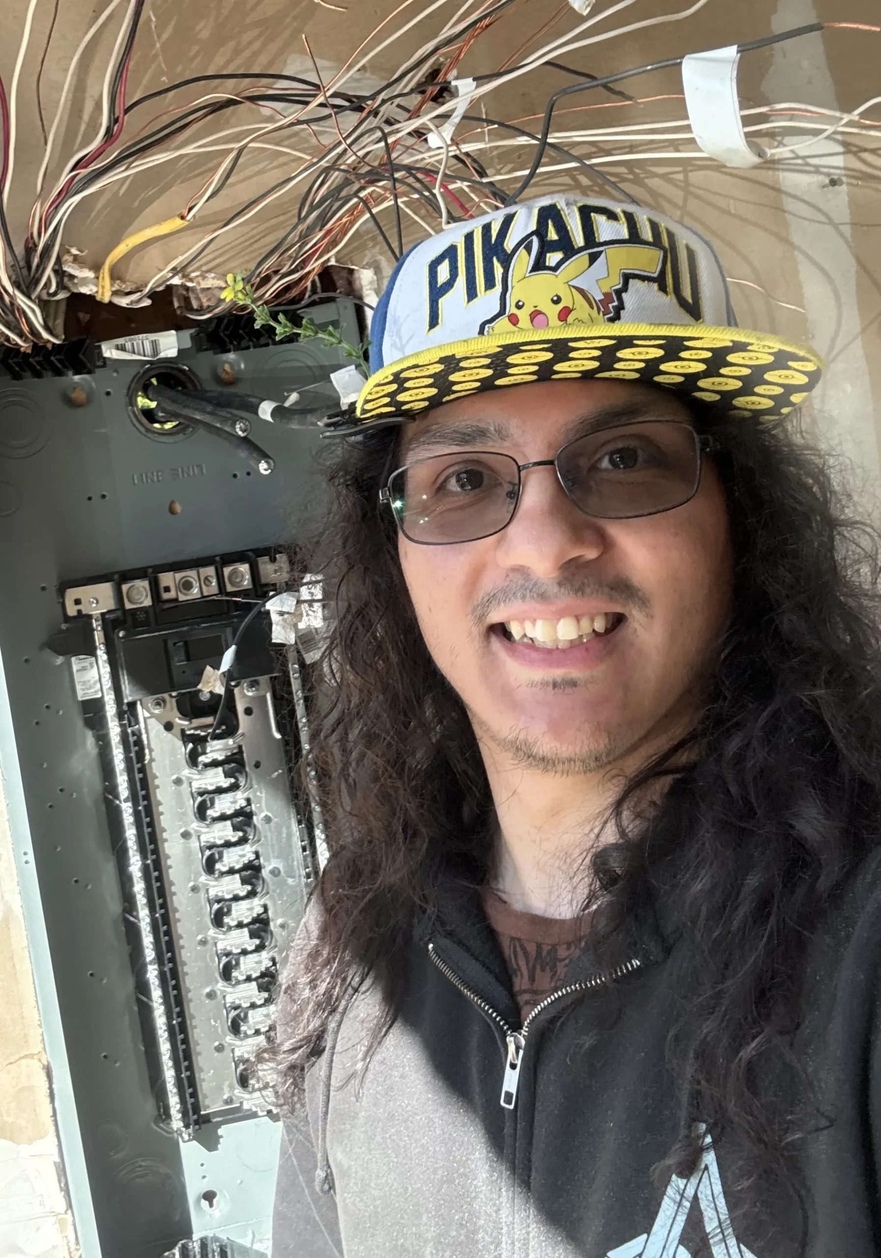 Eddie - Electrician